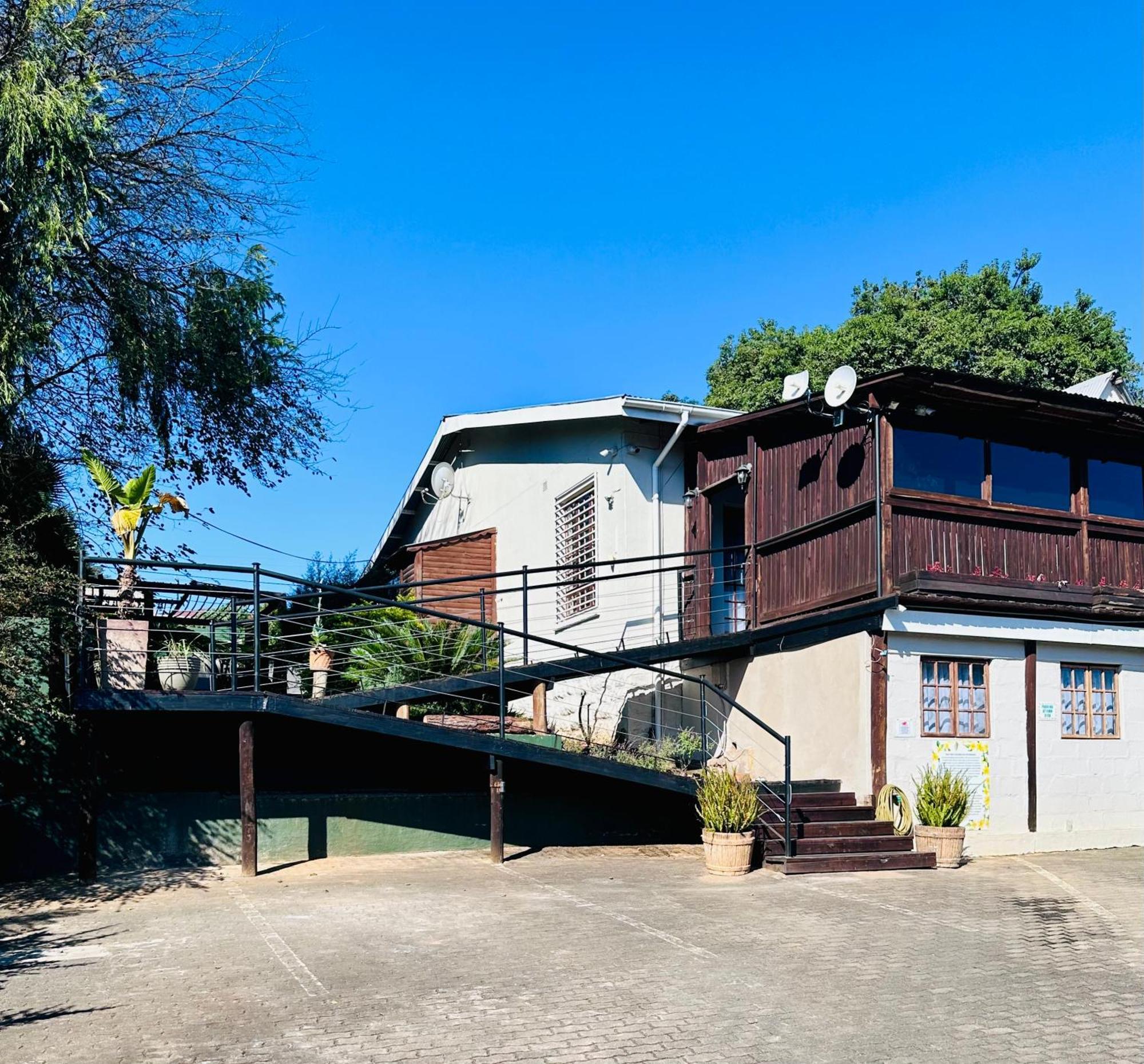 49Onmain Self Catering Holiday Home Sabie Exterior photo